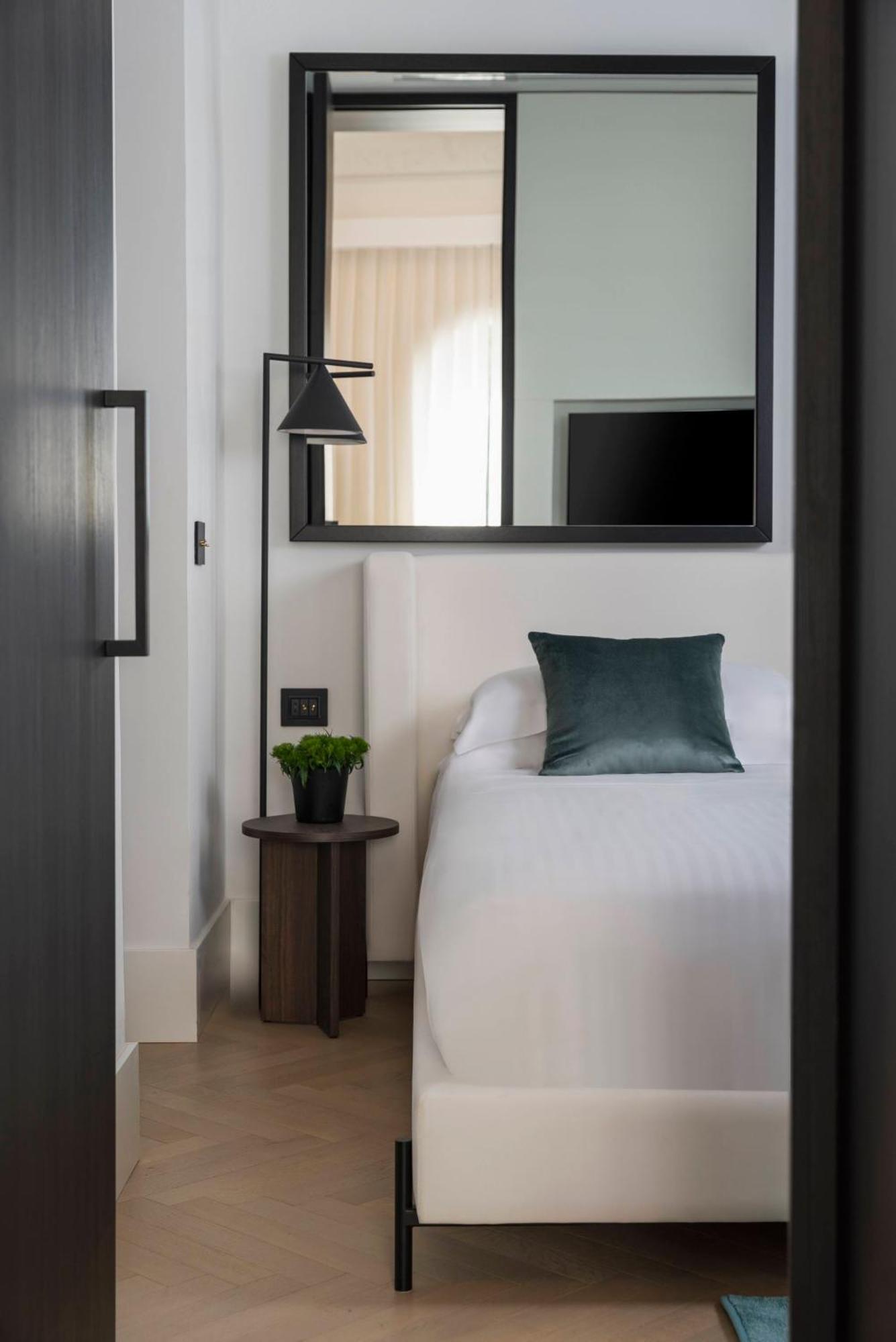Hotel Maestrale Riccione Bagian luar foto
